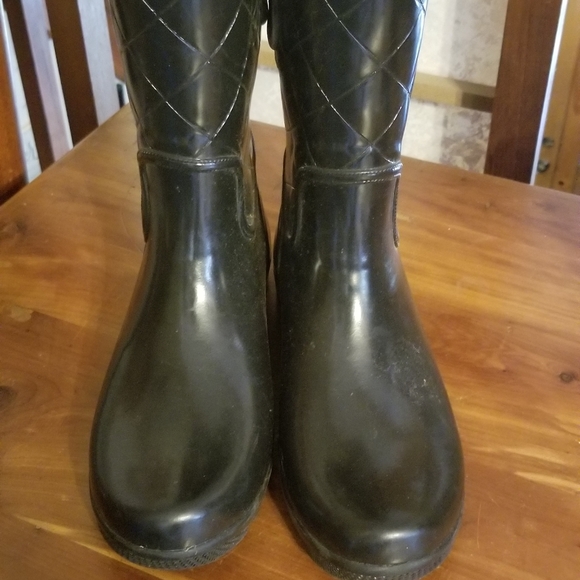 Sperry Rain Boots - Picture 4 of 6